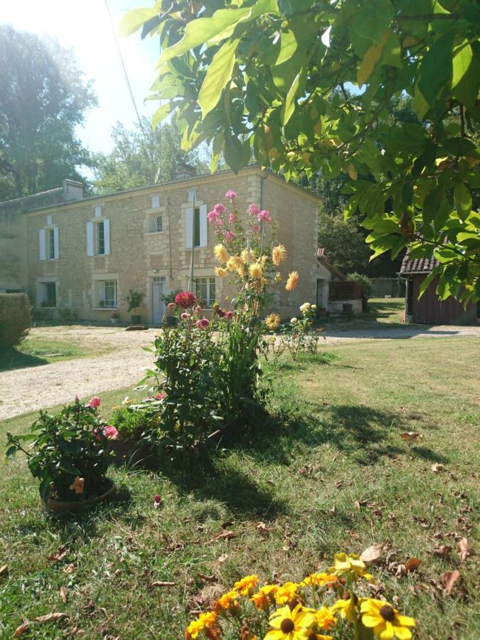 Noaillac Aux Vieux Fours B&B 외부 사진